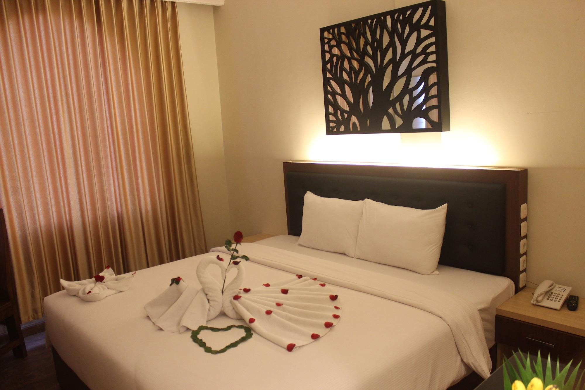 D'Salvatore Boutique Hotel Yogyakarta Maguwo Buitenkant foto