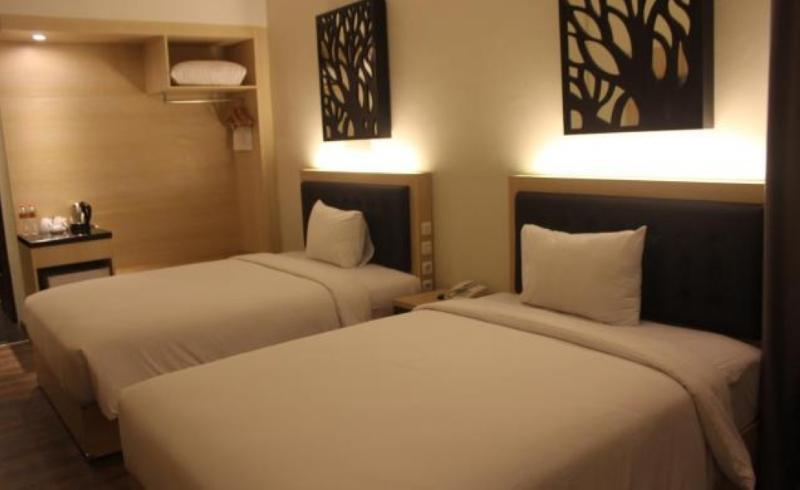 D'Salvatore Boutique Hotel Yogyakarta Maguwo Buitenkant foto
